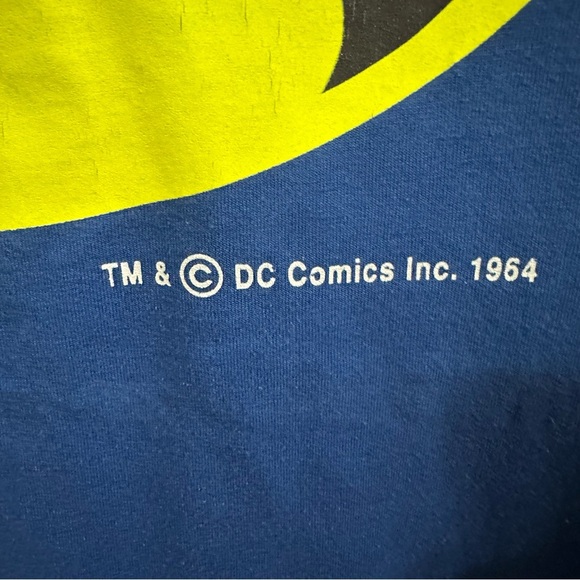 Batman Logo Blue T-Shirt - Picture 4 of 10